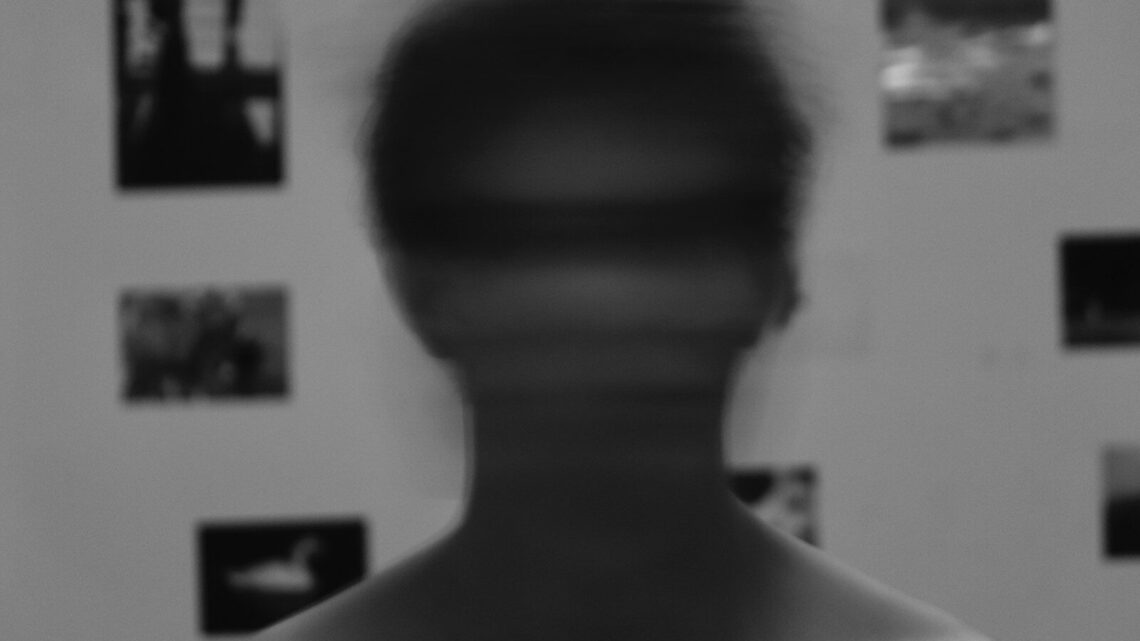 Bezpieczeństwo w AI: Jak chronić się przed deepfake’ami tworzonymi przez sztuczną inteligencję?