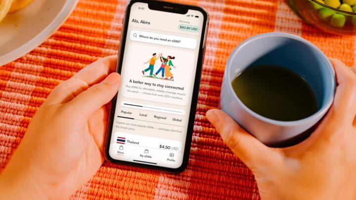 AI w personalizacji doświadczeń użytkownika (UX) w aplikacjach mobilnych i webowych: Jak wdrożyć rekomendacje i adaptacyjny interfejs z ChatGPT i Gemini?