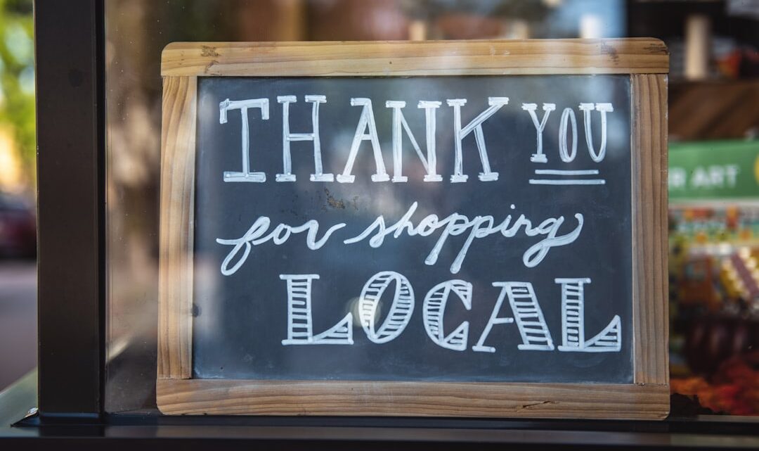 Sztuczna inteligencja w automatyzacji tworzenia planów marketingowych dla lokalnych biznesów – jak Gemini i ChatGPT pomogą w dotarciu do klienta?