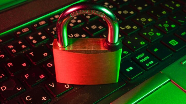 AI w wykrywaniu i reagowaniu na zagrożenia cybernetyczne dla MŚP: Praktyczne narzędzia i strategie z Gemini i Agentami AI