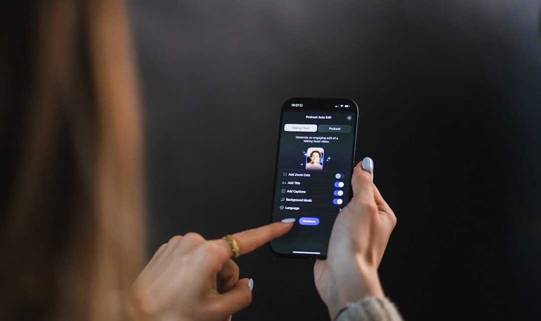 AI w tworzeniu dynamicznych i spersonalizowanych kampanii SMS/push marketingowych dla klientów w Polsce: Jak automatyzować i angażować odbiorców?