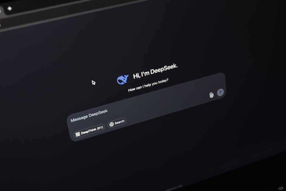 Agent AI: Porównanie ofert internetu, TV i telefonii – Oszczędzaj