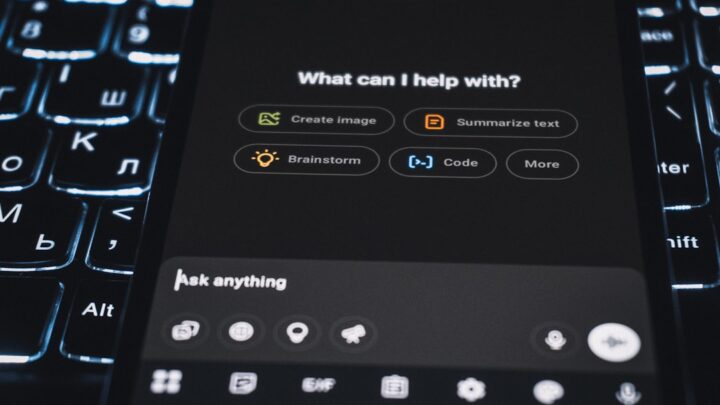 Własny chatbot AI do zadań bez kodowania: ChatGPT, Gemini