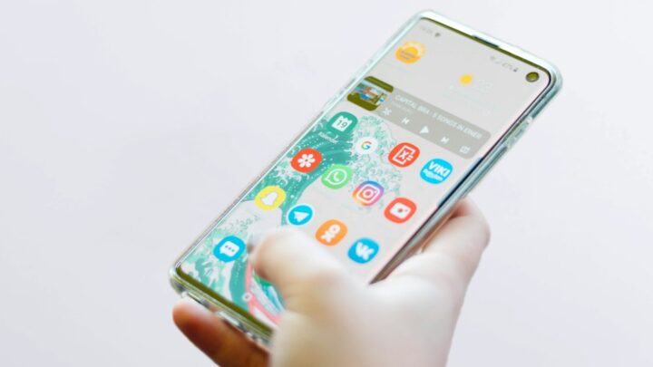AI w smartfonie: Gemini i Agent AI optymalizują pamięć